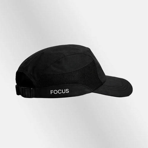 GORRA FOCUS - PERFORMANCE CAP