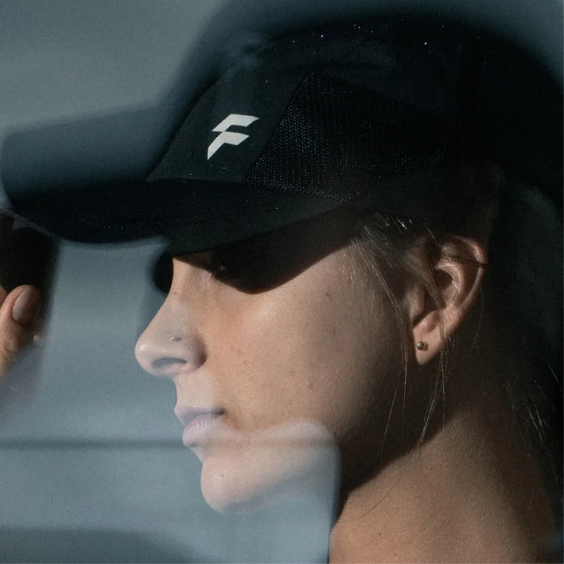 GORRA FOCUS - PERFORMANCE CAP
